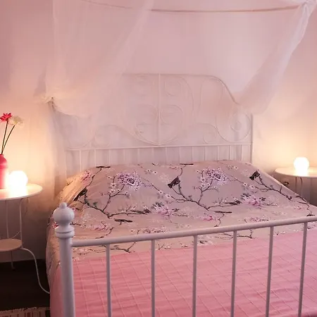 Elvira Apartmán