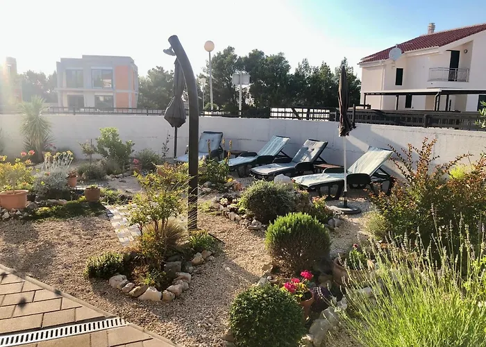 Апартаменты Elvira