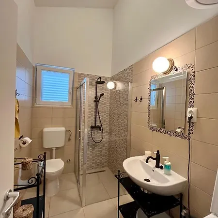 Appartement Elvira *